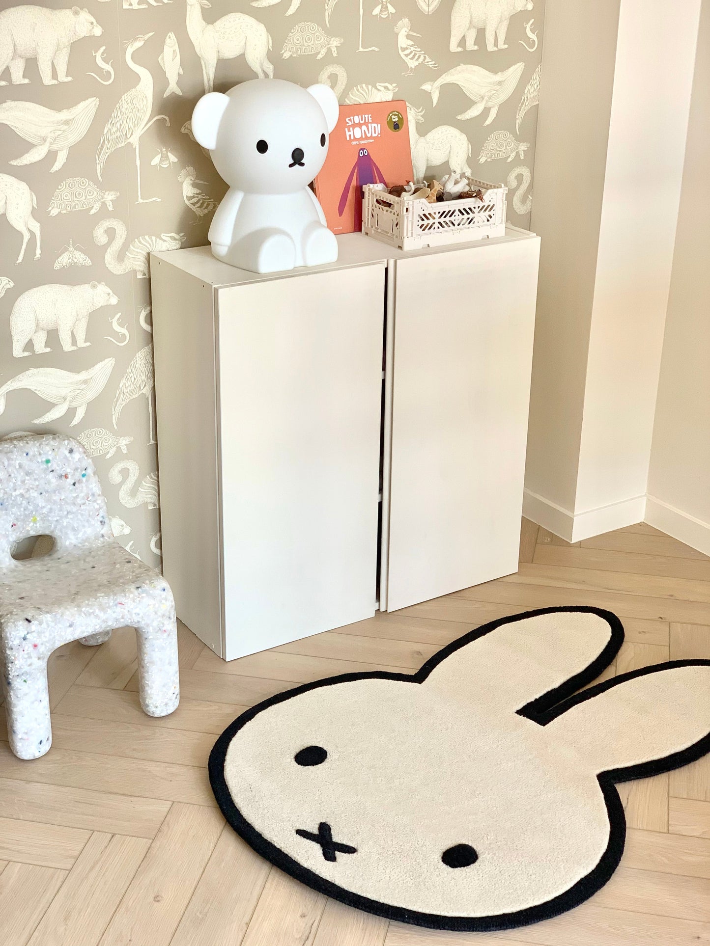 tapis miffy friends miffy maison deux