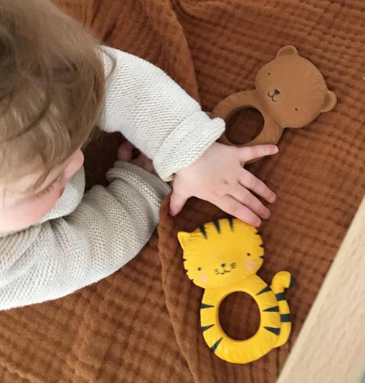 anneau de dentition tigre a little lovely company