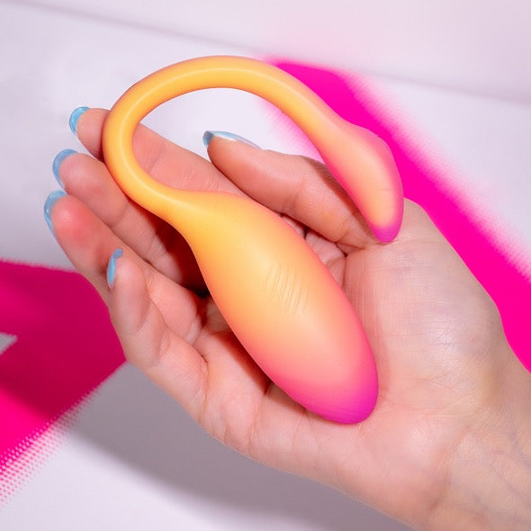 flamingo max vibrating bullet orange magic motion