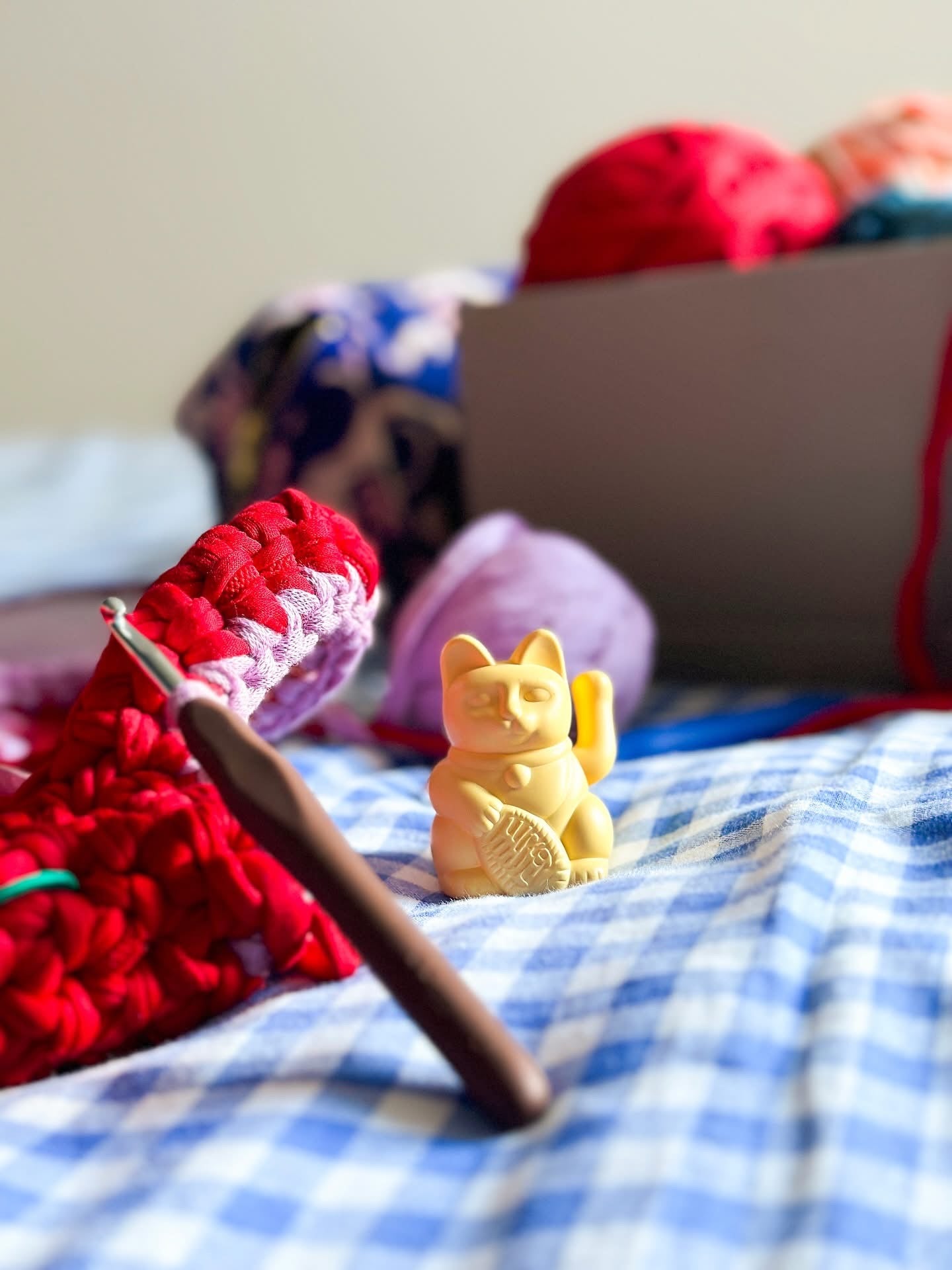 Mini Solar Galben Lucky Cat