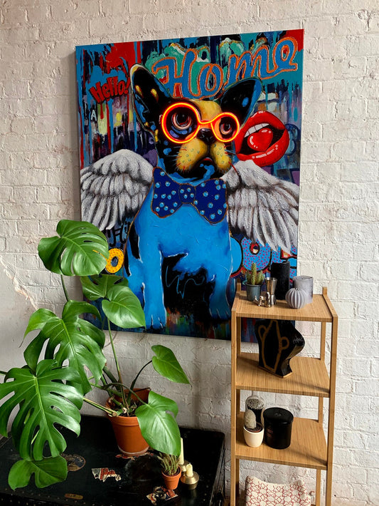 Wandkunstwerk „Hund mit Flügeln“ mit LED-Neon – STANDARD