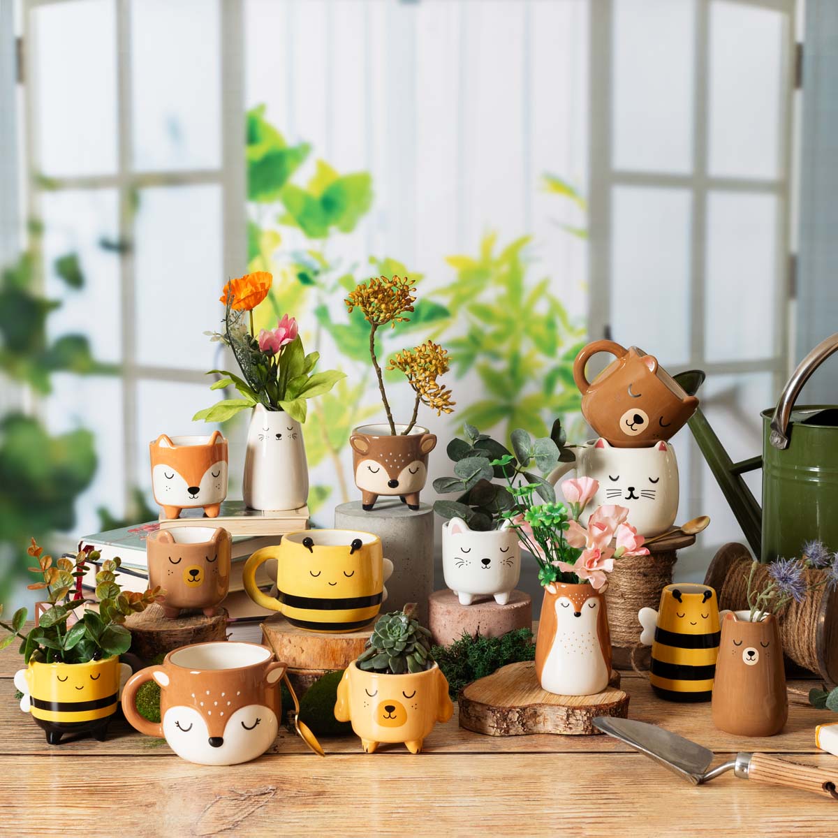 Bienen-Mini-Pflanzgefäß auf Füßen