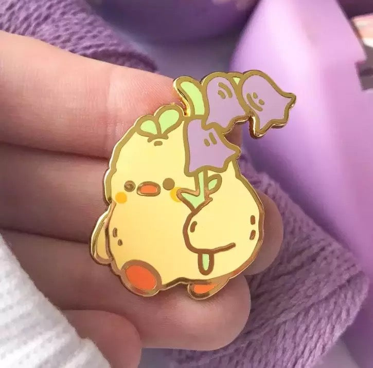 pins canard fleurs cdb