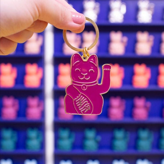 Лилав ключодържател Lucky Cat
