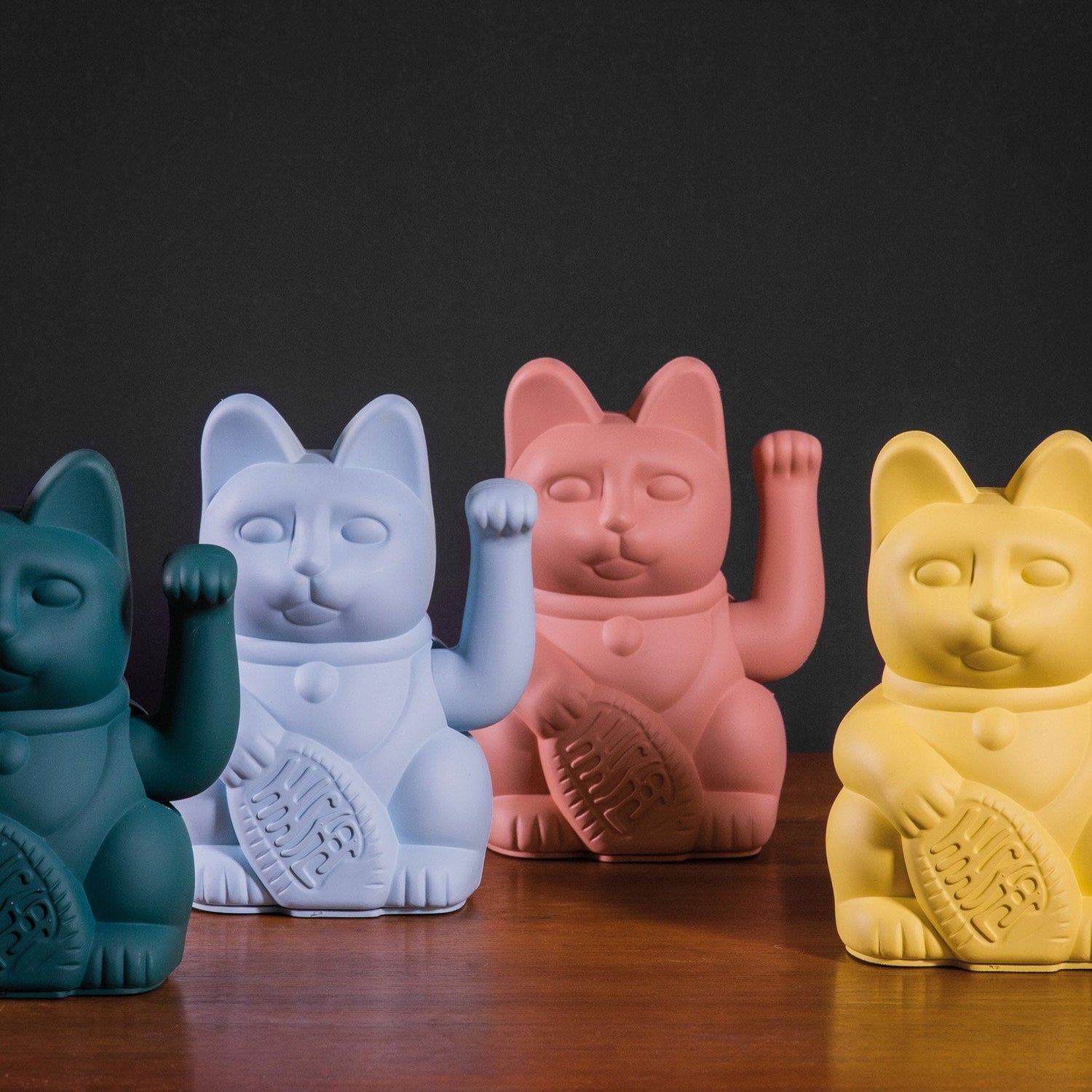 MANEKINEKO - le Chat Chanceux