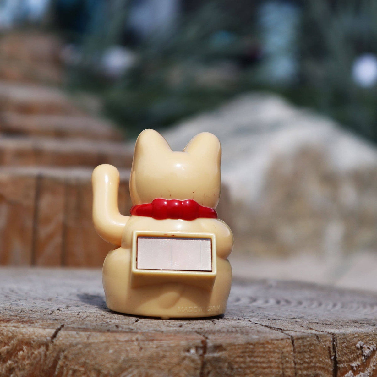 Mini Chat chanceux solaire beige 5cm
