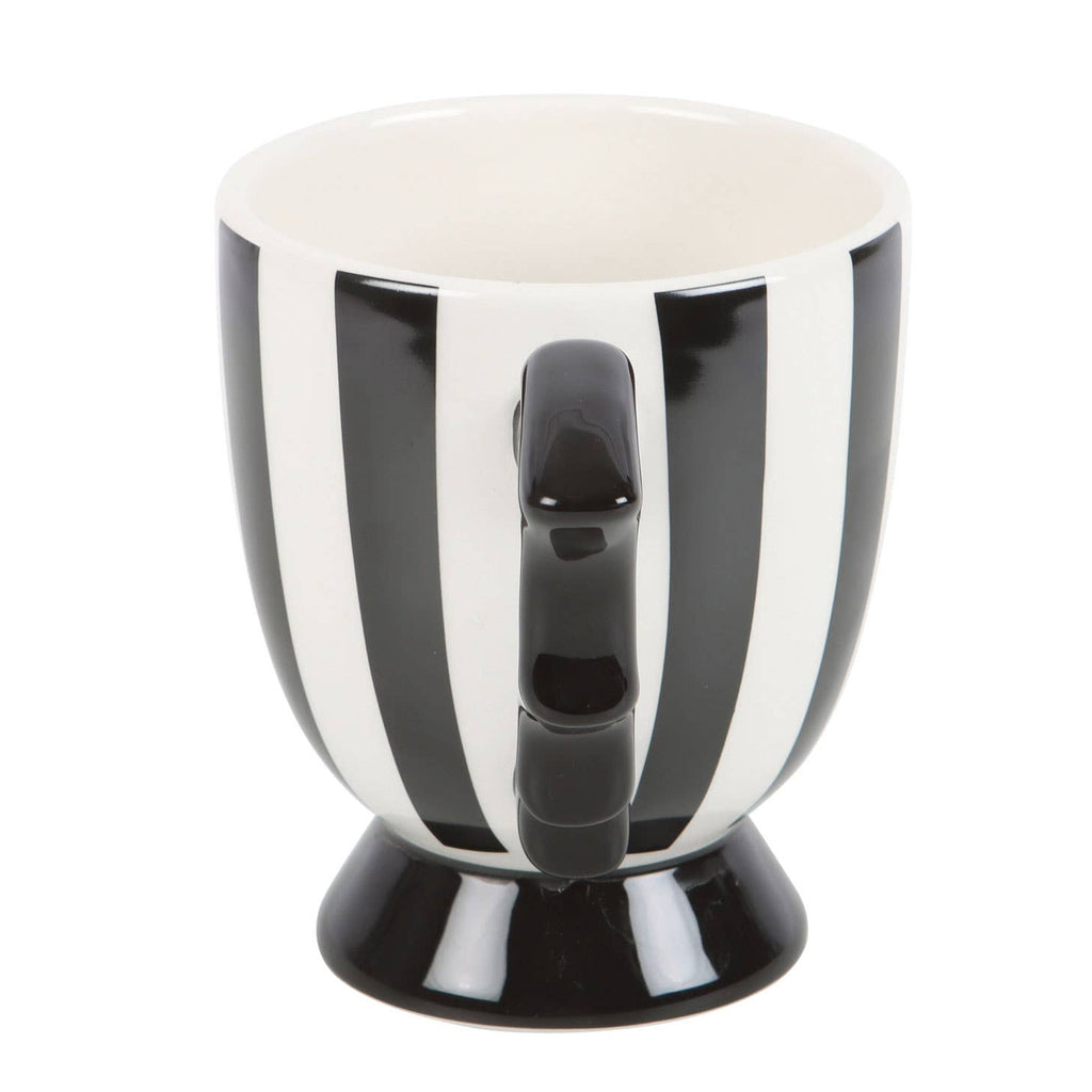 Gothic Bat Wing Mug – 490 ml