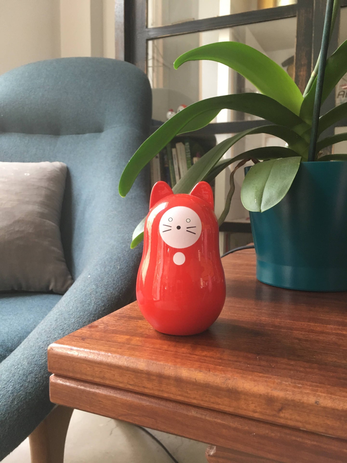 Rote Daruma Katze „Glück“
