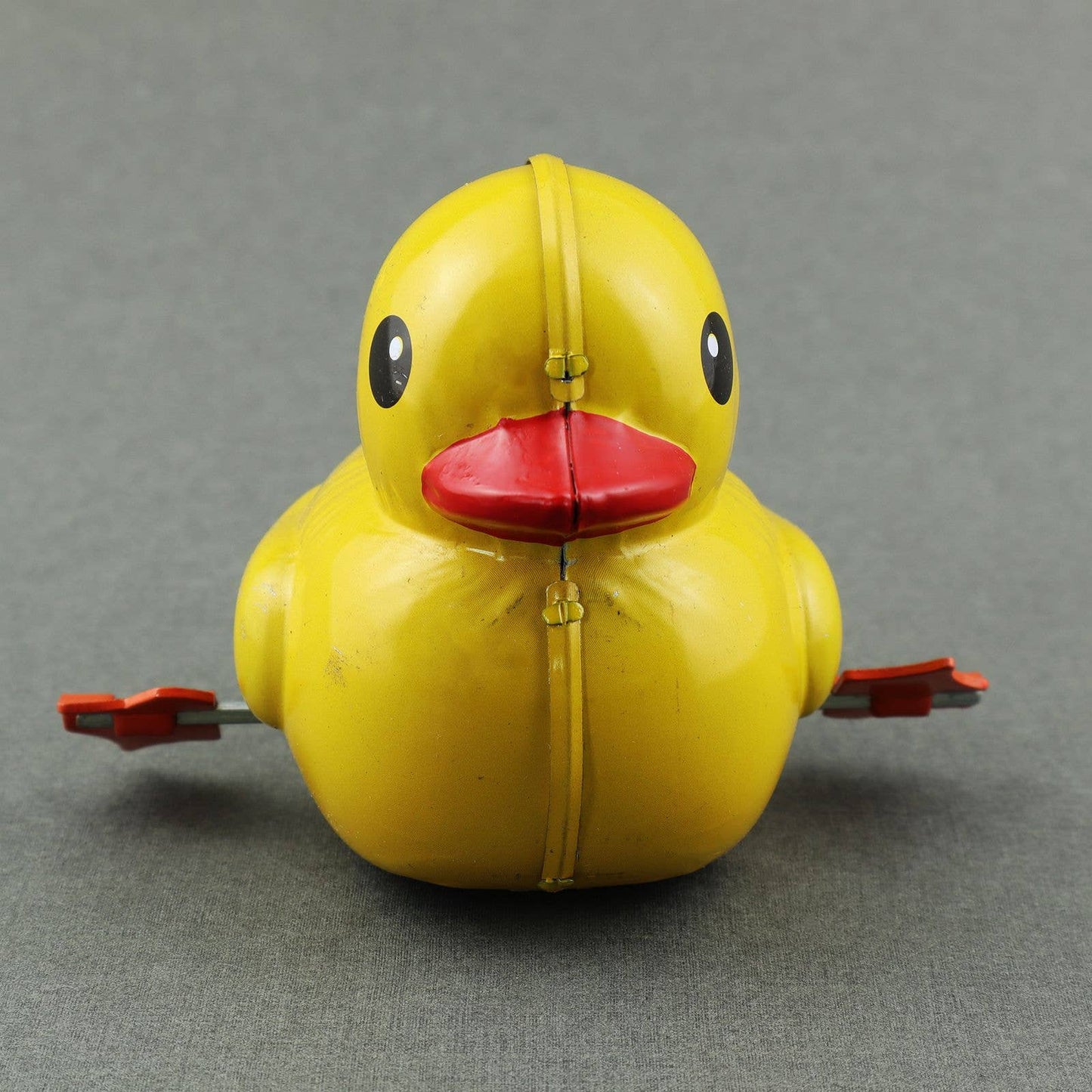 Canard à remonter en étain