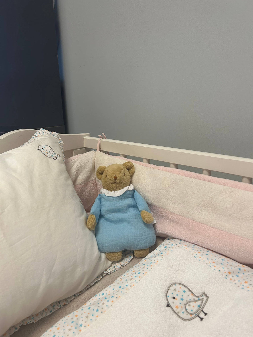 Ours Nid d'Ange Doudou Hochet - Coton Bio Bleu Ciel