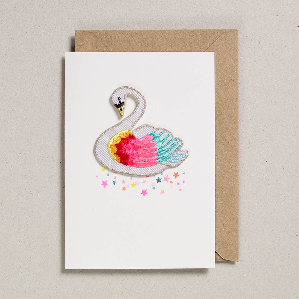 Přání s nášivkou - Rainbow Swan