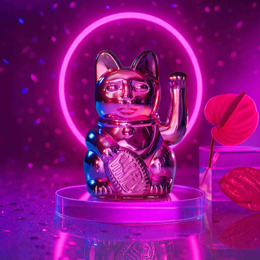 Glänzende rosa Glückskatze „Sorya“
