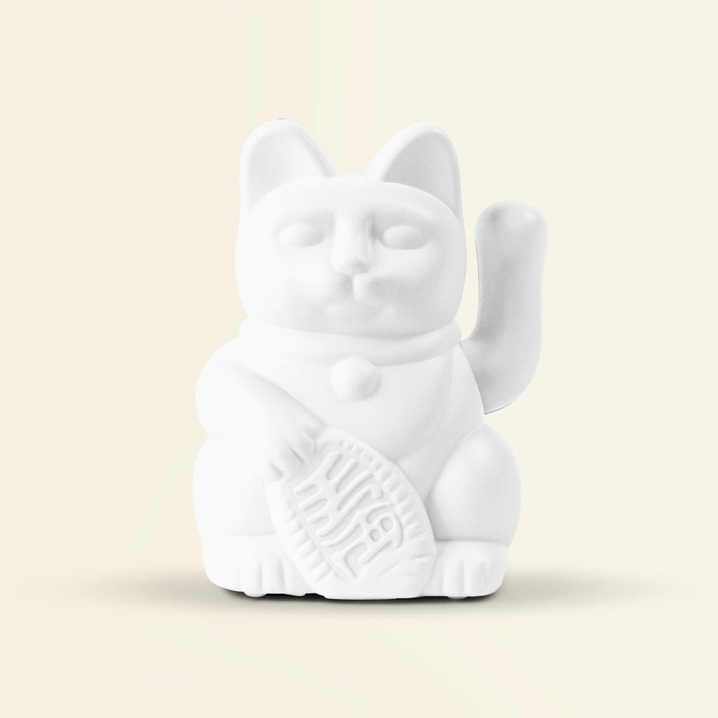 White Solar Lucky Cat “Shiora”