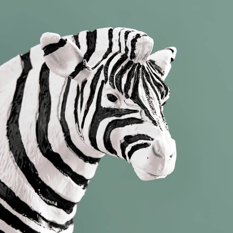 Kronleuchter „Zebra“; Poly/Metall; 27 x 9 x 45 cm