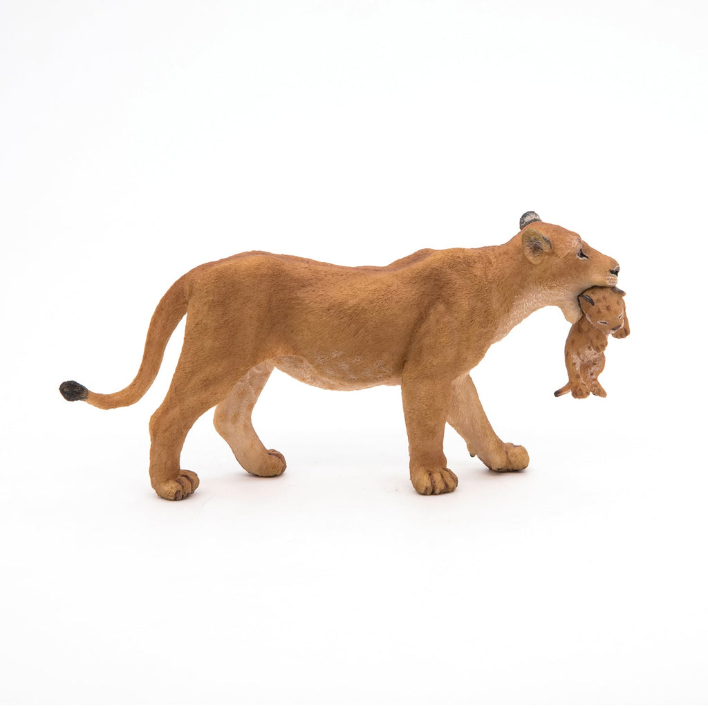 Figurine Lionne avec lionceau Papo - animal sauvage