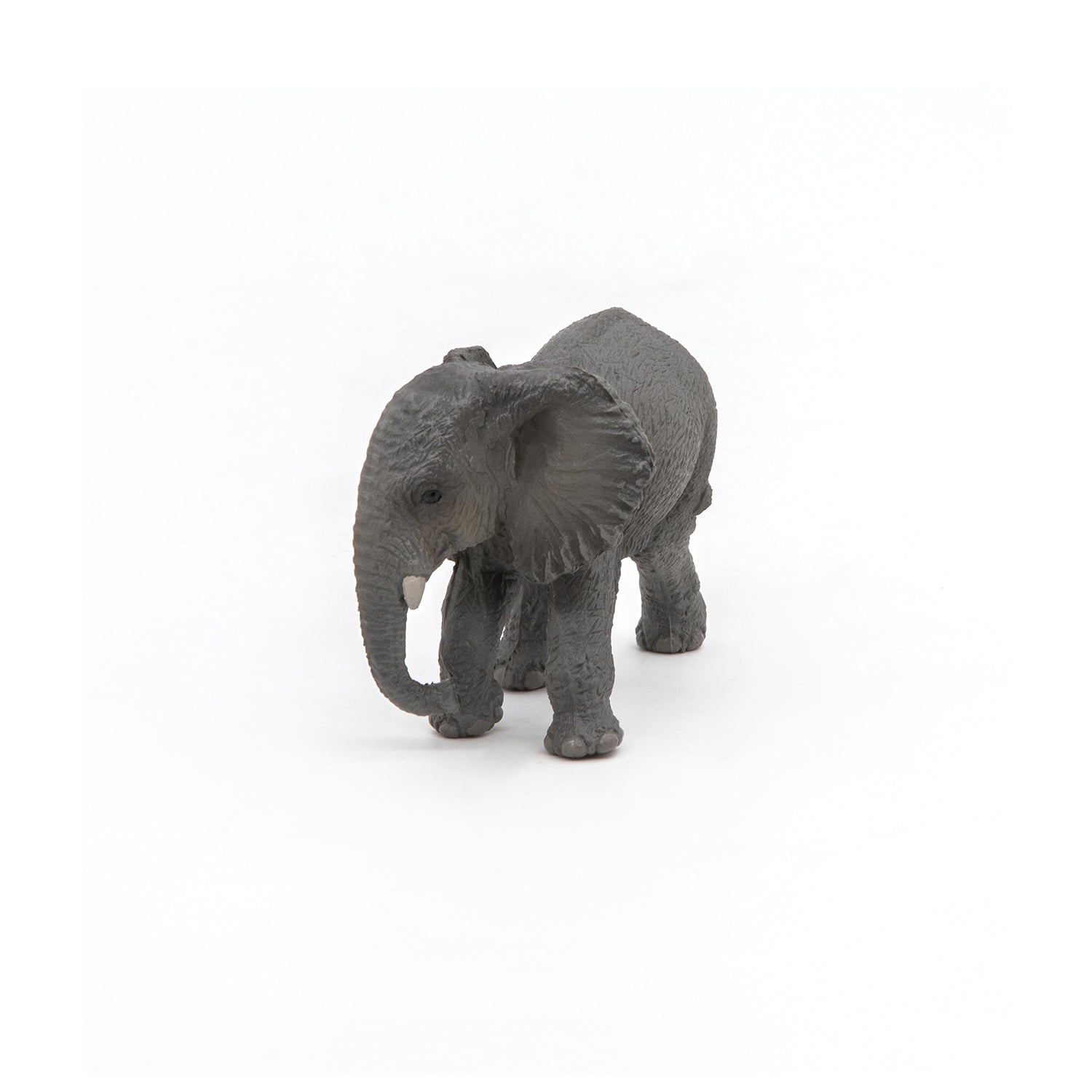 Figurine Jeune éléphant d'Afrique Papo - animal sauvage
