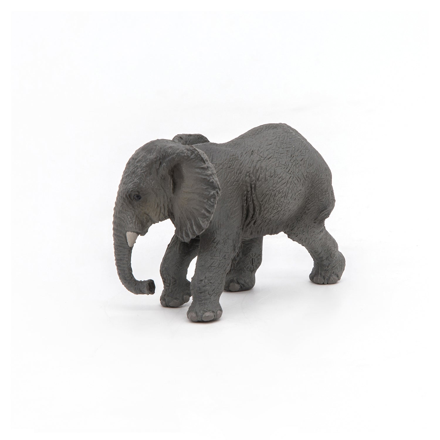 Figurine Jeune éléphant d'Afrique Papo - animal sauvage
