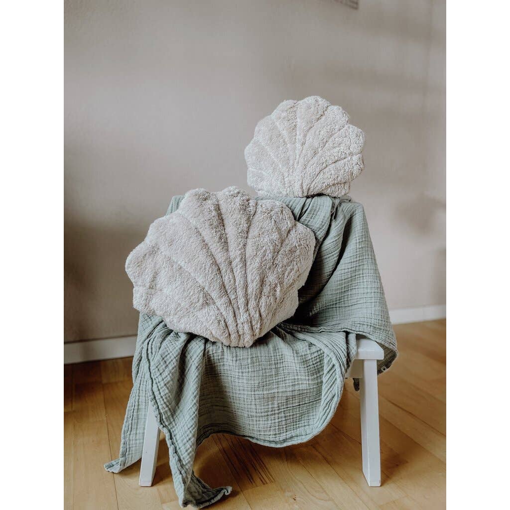 Small seashell heating pad