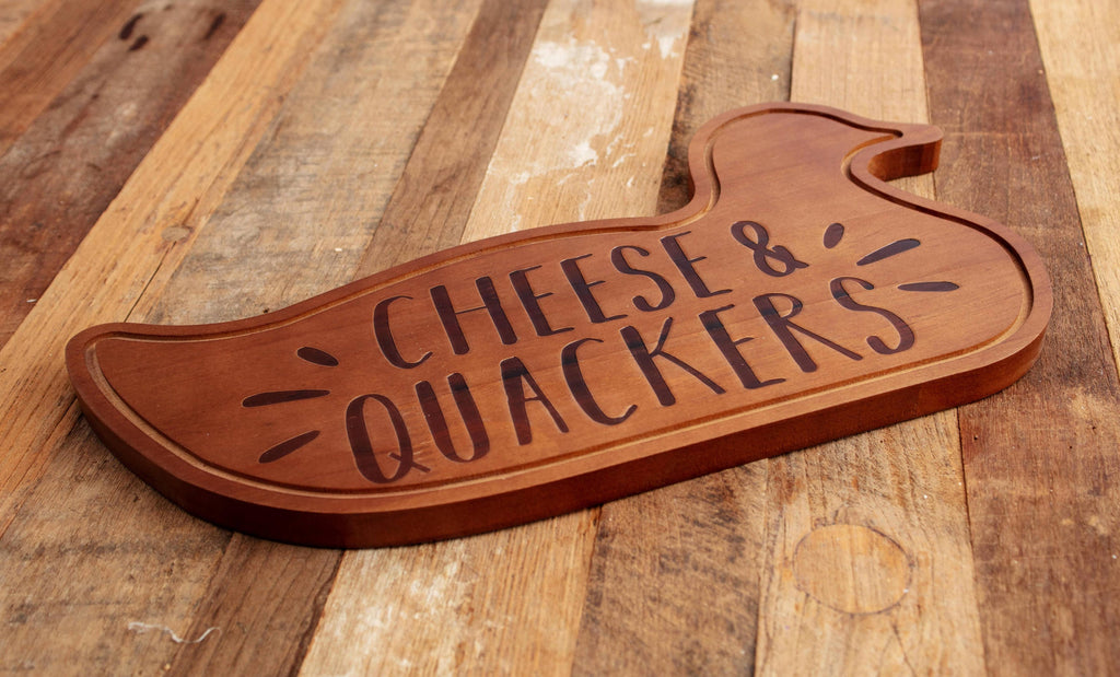 Planche à charcuterie en bois Canard “Cheese & Quackers”