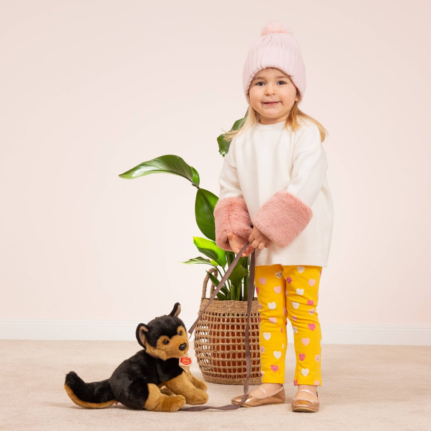 Peluche chiot berger allemand assis