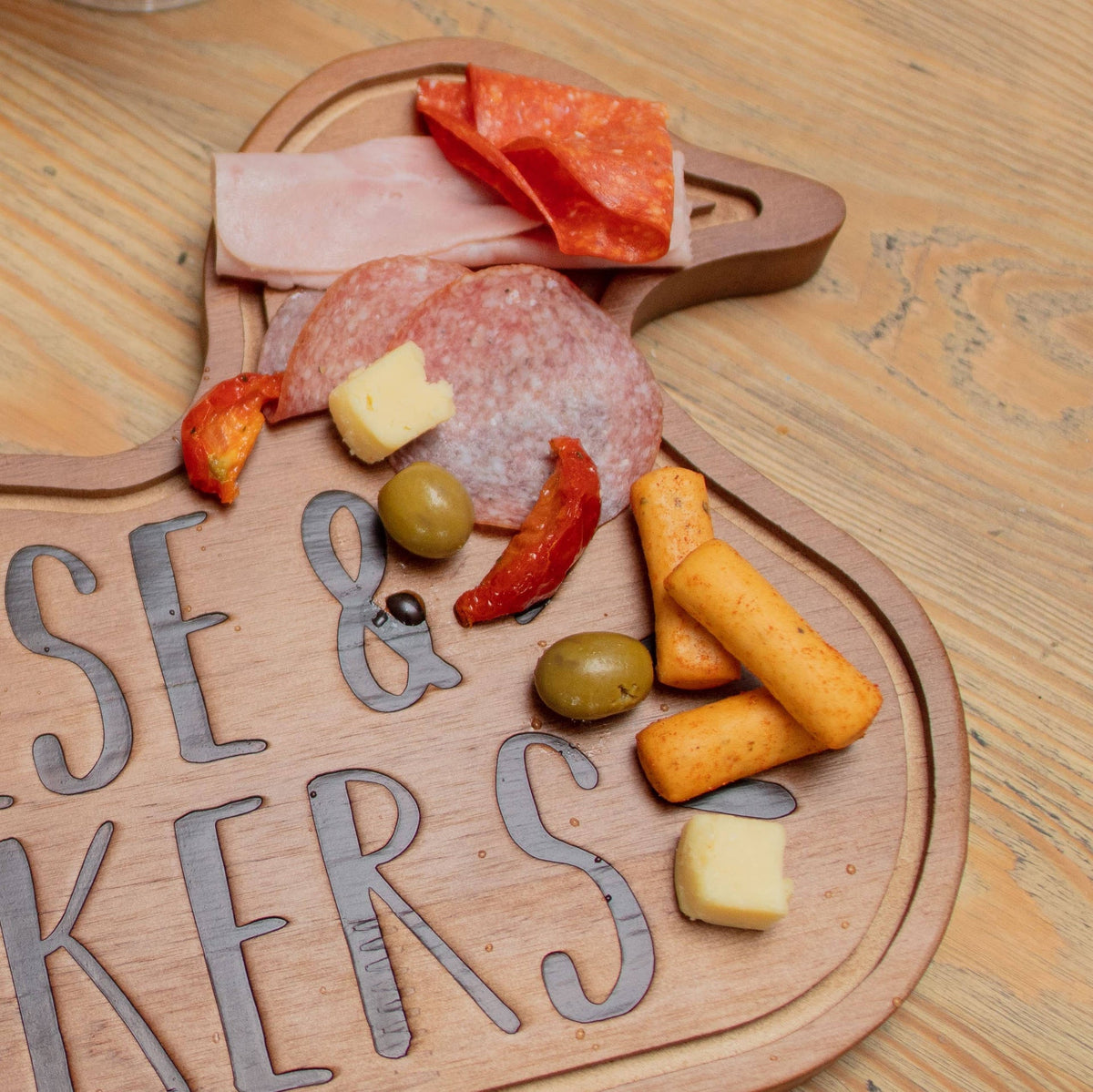 Planche à charcuterie en bois Canard “Cheese & Quackers”