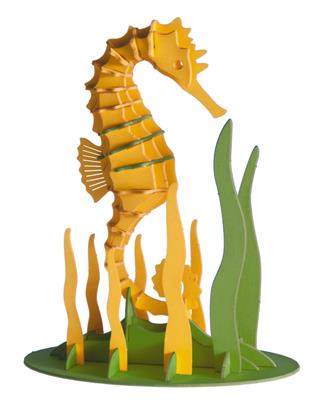 3D Paper Model of a Hippocampe seahorse in vibrant yellow among green seaweed features, perfect for creative display.