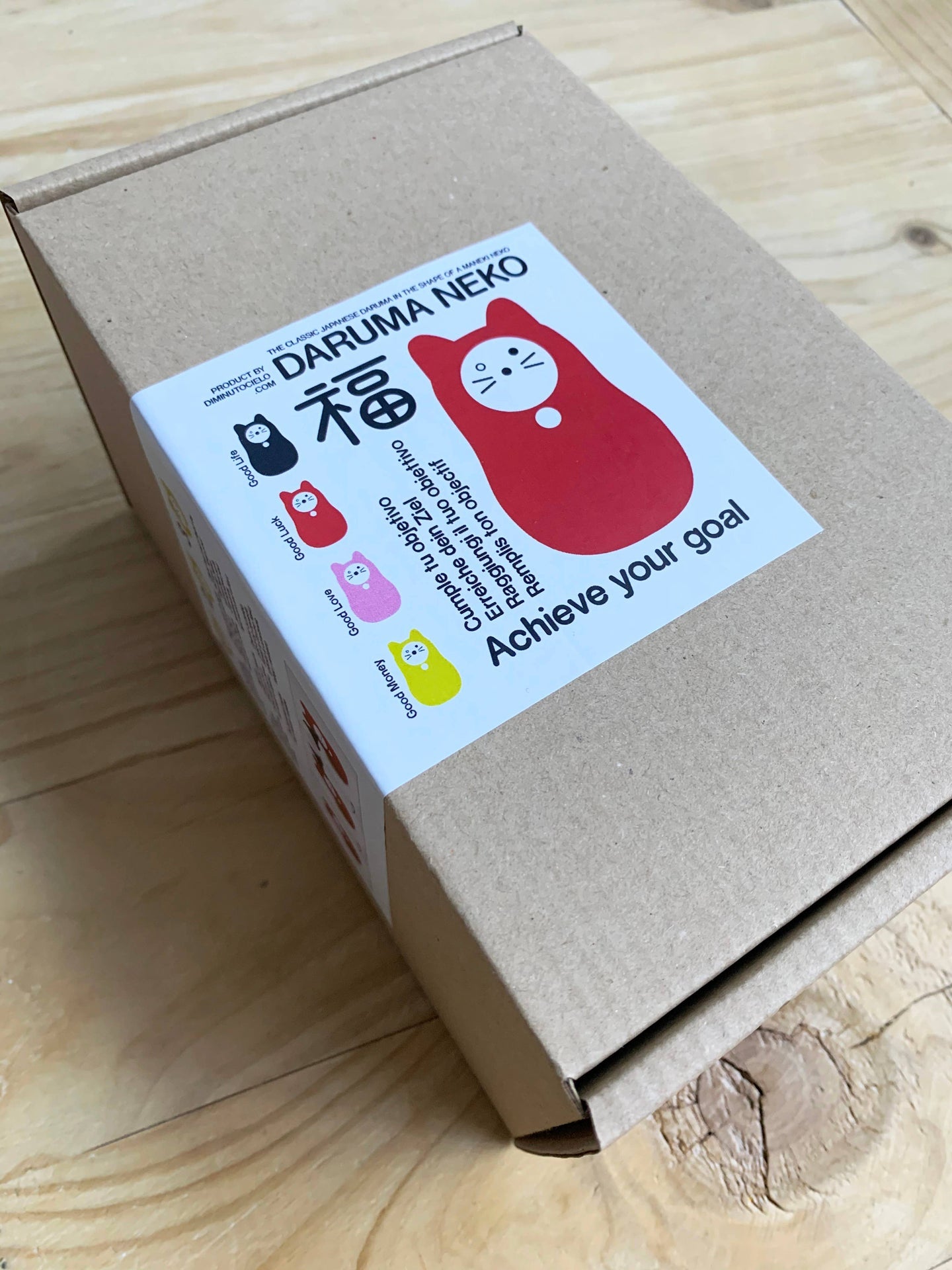 Rote Daruma Katze „Glück“