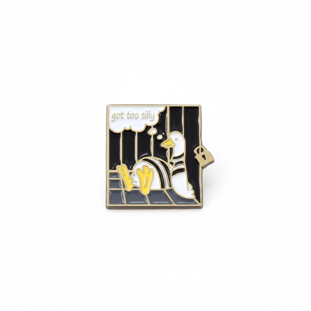 Pin’s Oie « Got Too Silly » - photo produit
