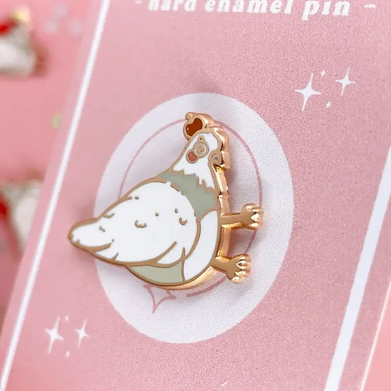 Pin's Pigeon Cerise