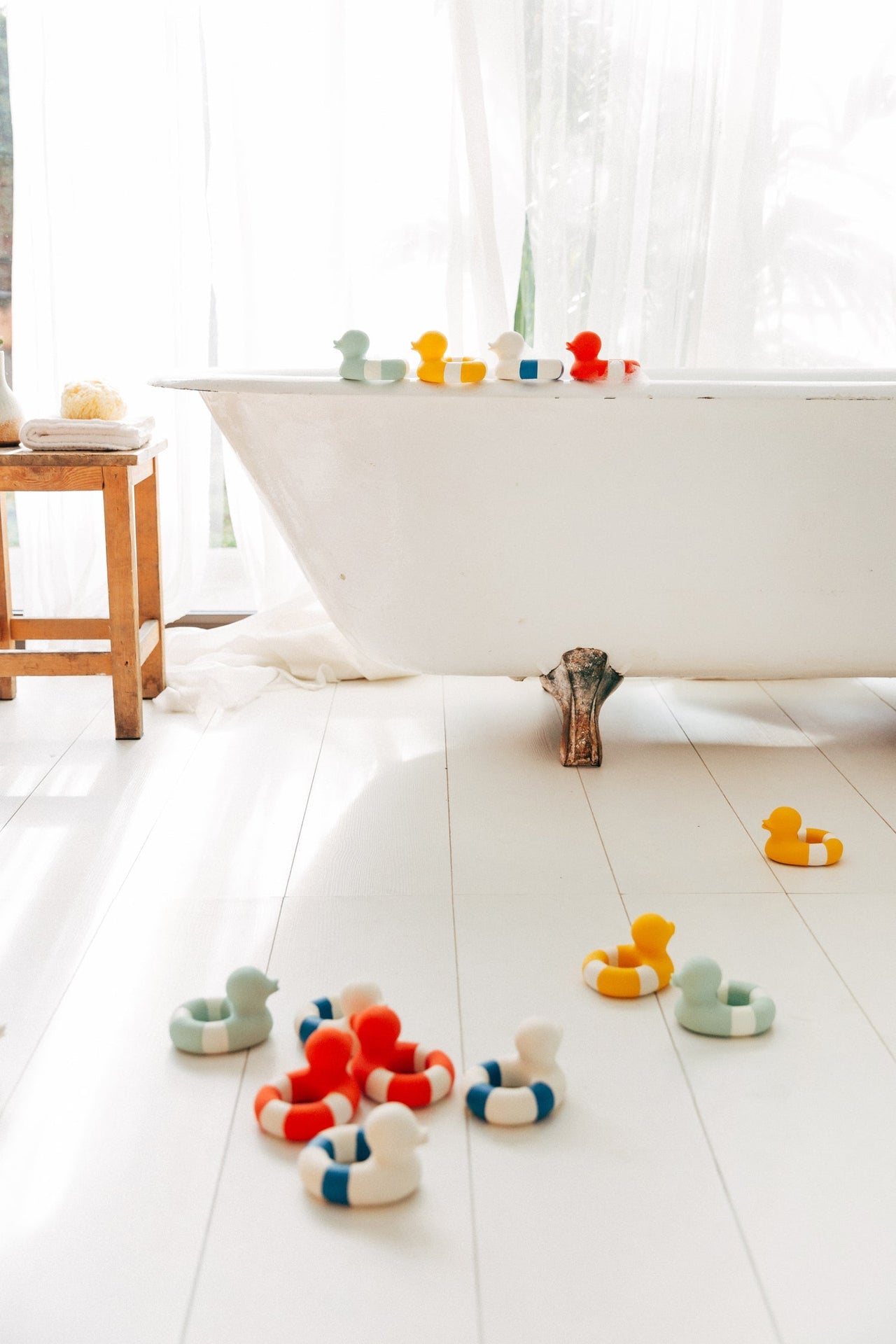 Produit Flo The Floatie Navy Maison