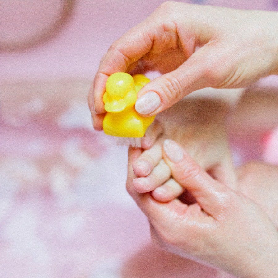 Brosse à ongles Canard Isabelle Laurier CoinCaillerie