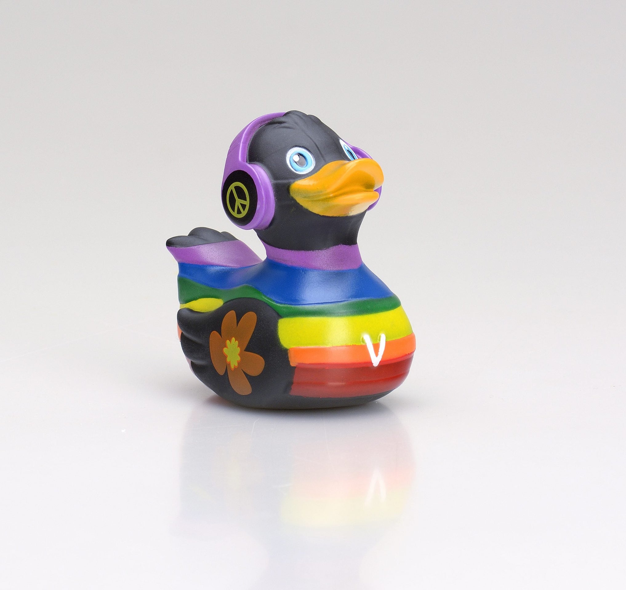Duck Love is Love Black