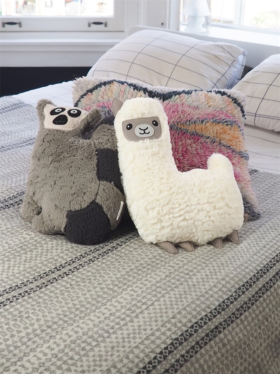 Coussin Fluffy Lama à câliner Bitten – Décoration original