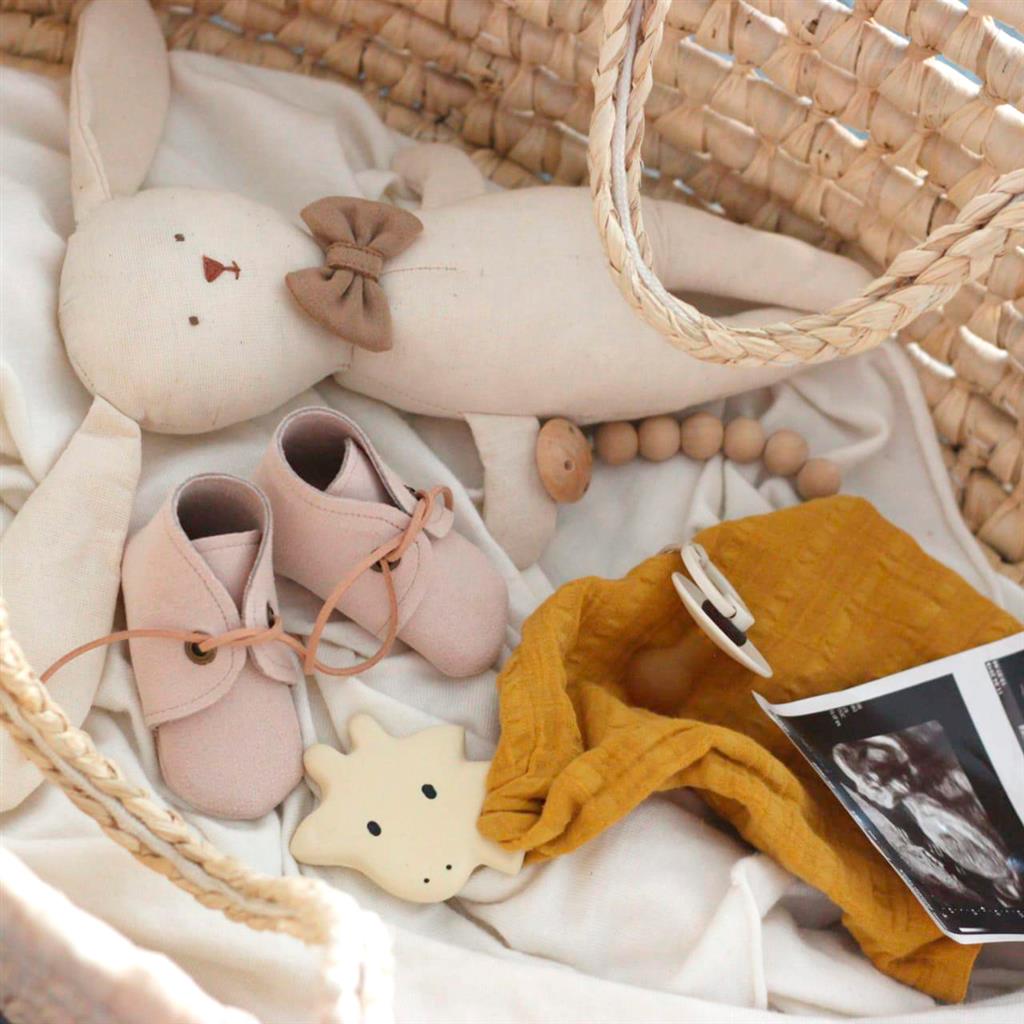 doudou girafe tikiri 