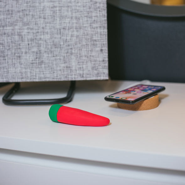 la piment emoji vibrant emojibator 