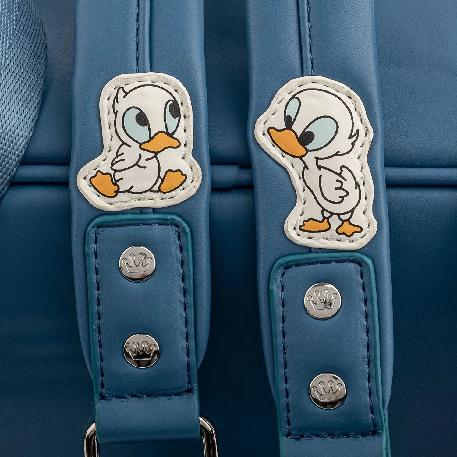 Sac à dos Stitch Story Time Duckies LoungeFly CoinCaillerie