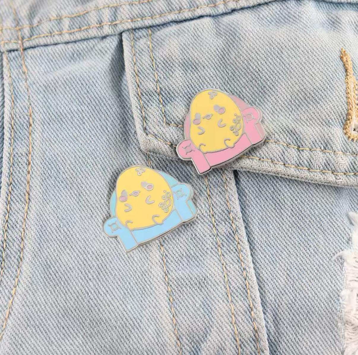 pins canard jaune dans son fauteuil PIN DUK 564 68588364