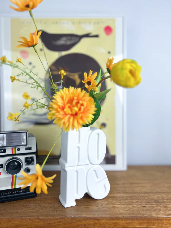 vase hope bitten