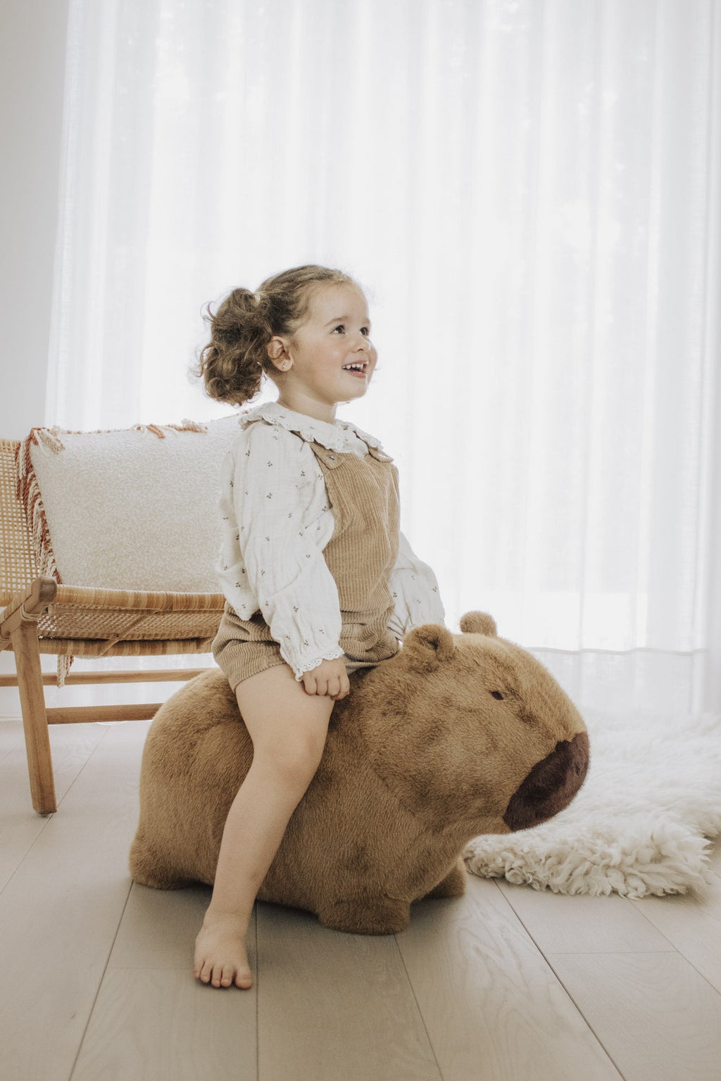 Capybara doux et rebondissant - Wild & Soft