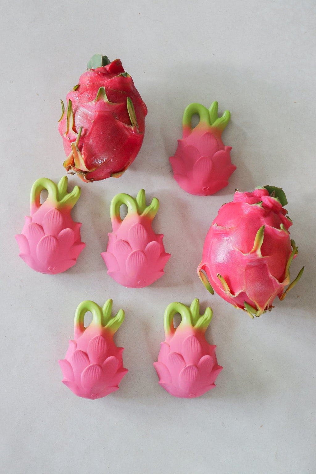 Produit Fuscia Le Fruit Du Dragon Accessoire