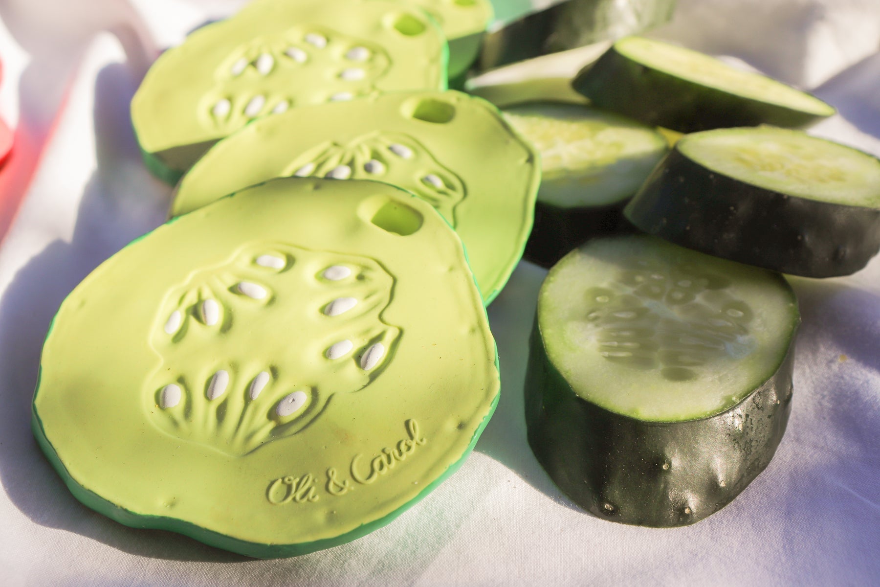 Pepino le Concombre – Jouet de dentition bébé – vue produit 4
