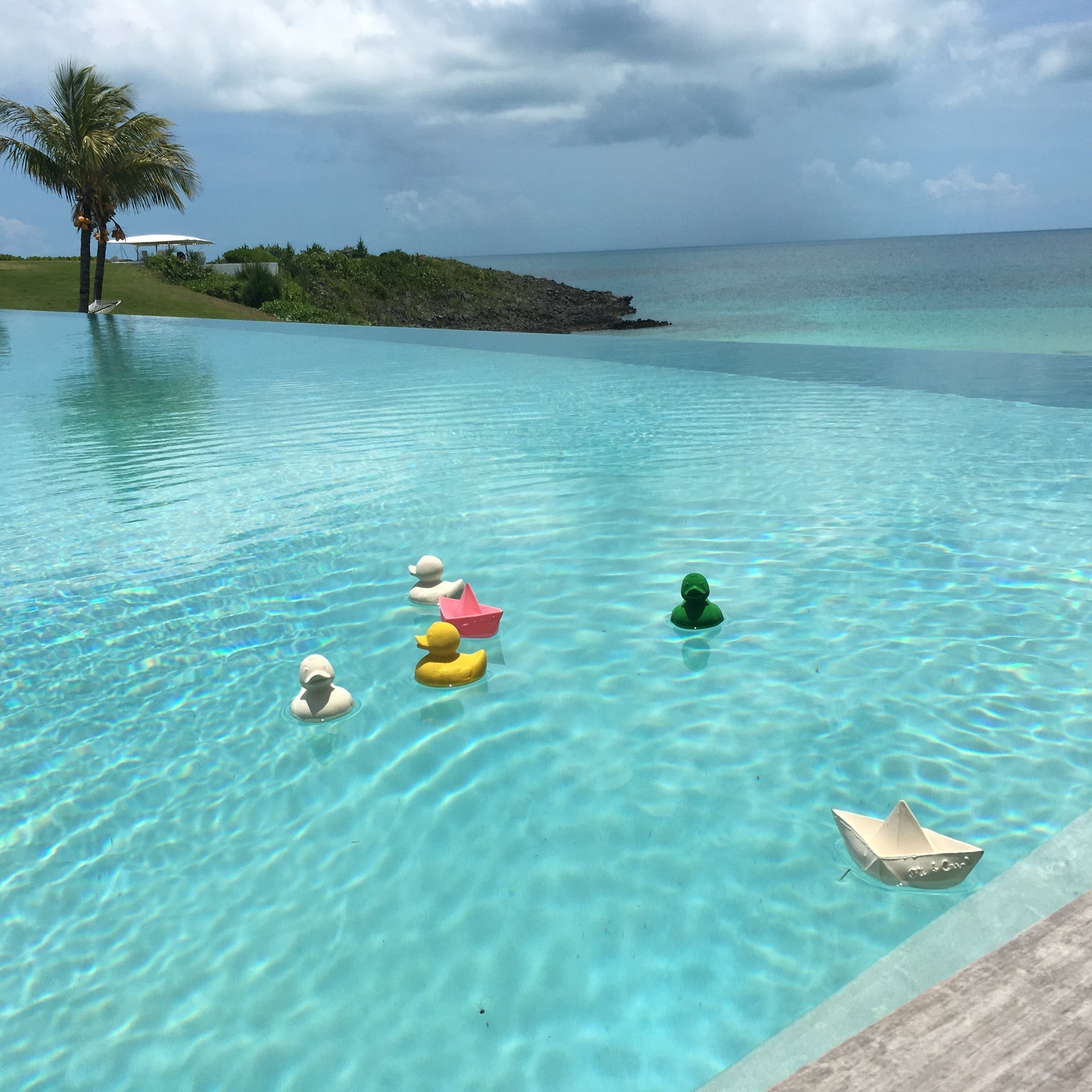 Elvis le Canard Jaune – Jouet de bain et dentition bébé – vue produit 18