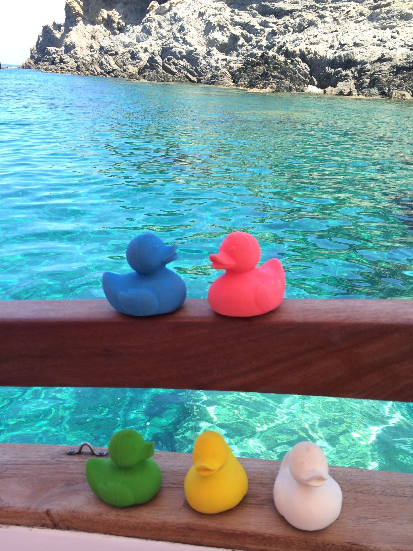Elvis le Canard Jaune – Jouet de bain et dentition bébé – vue produit 40