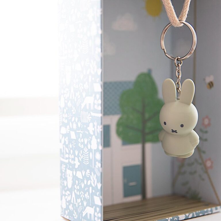 Porte clés Miffy Warm Edition Atelier Pierre Junior CoinCaillerie