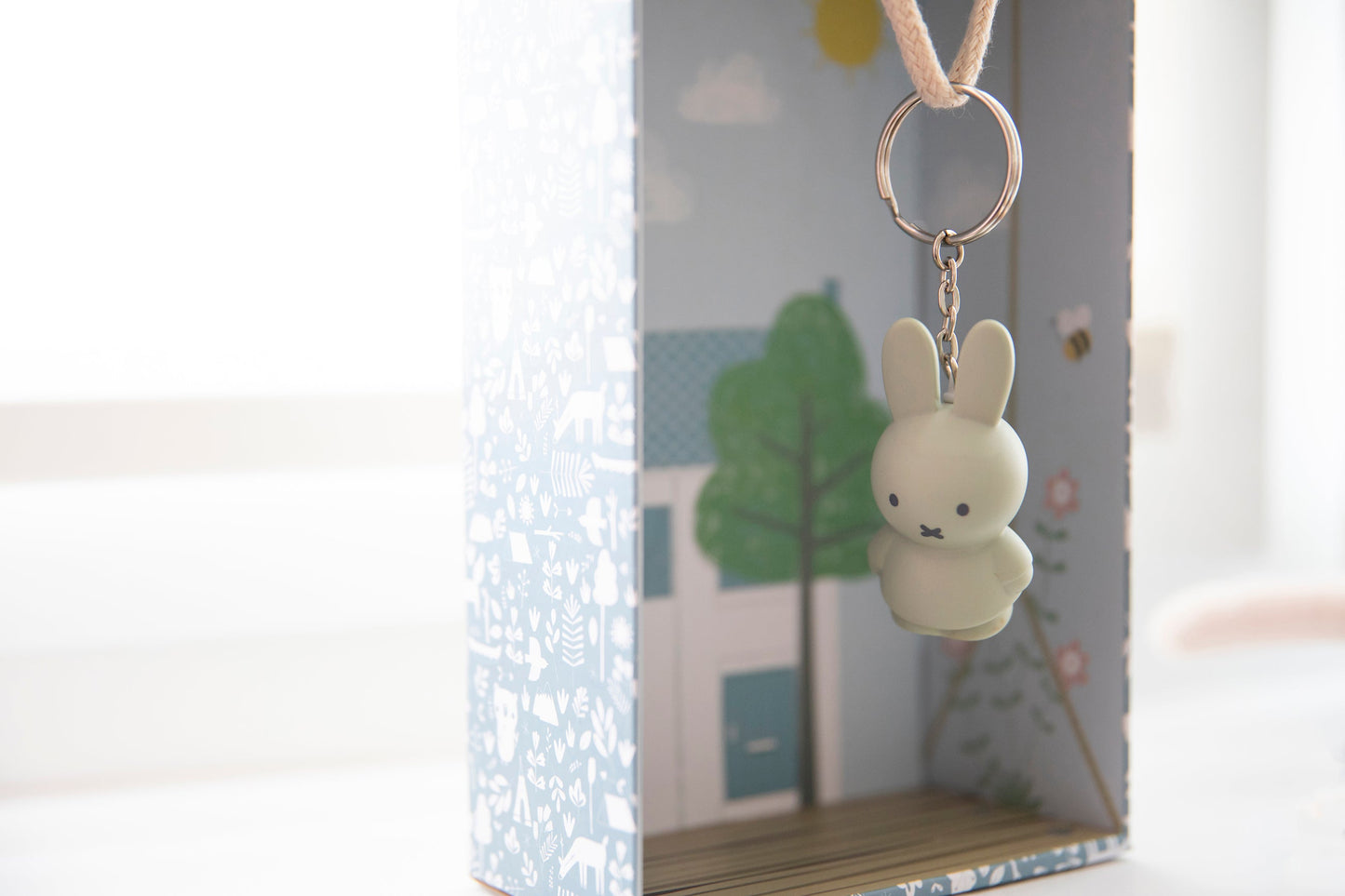 Porte clés Miffy Warm Edition Atelier Pierre Junior CoinCaillerie