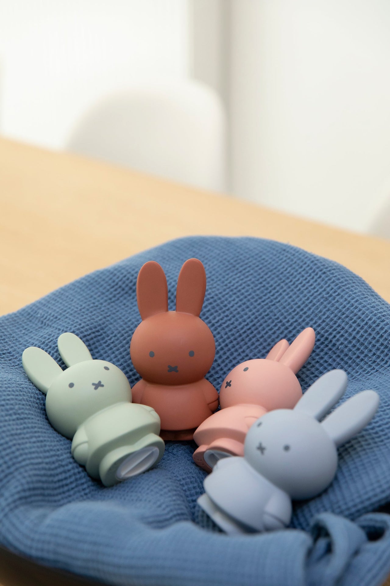 Tirelire Lapin Miffy Warm Edition S
