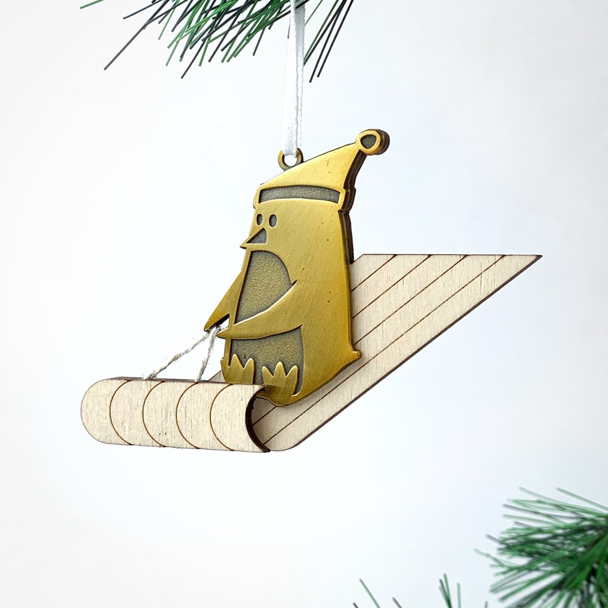decoration de noel pingouin factory 43 PENGUIN ORNAMENT SILVER 