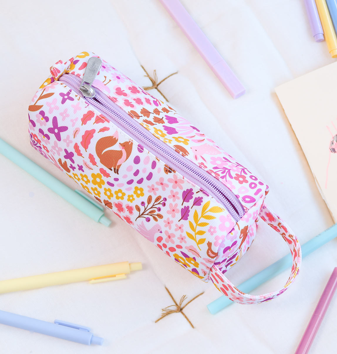 Trousse enfant - Jardin fleuri – vue 2 – A Little Lovely Company