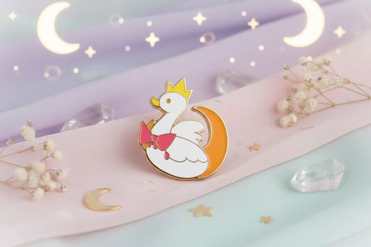 Bílá kachna Moon Pin