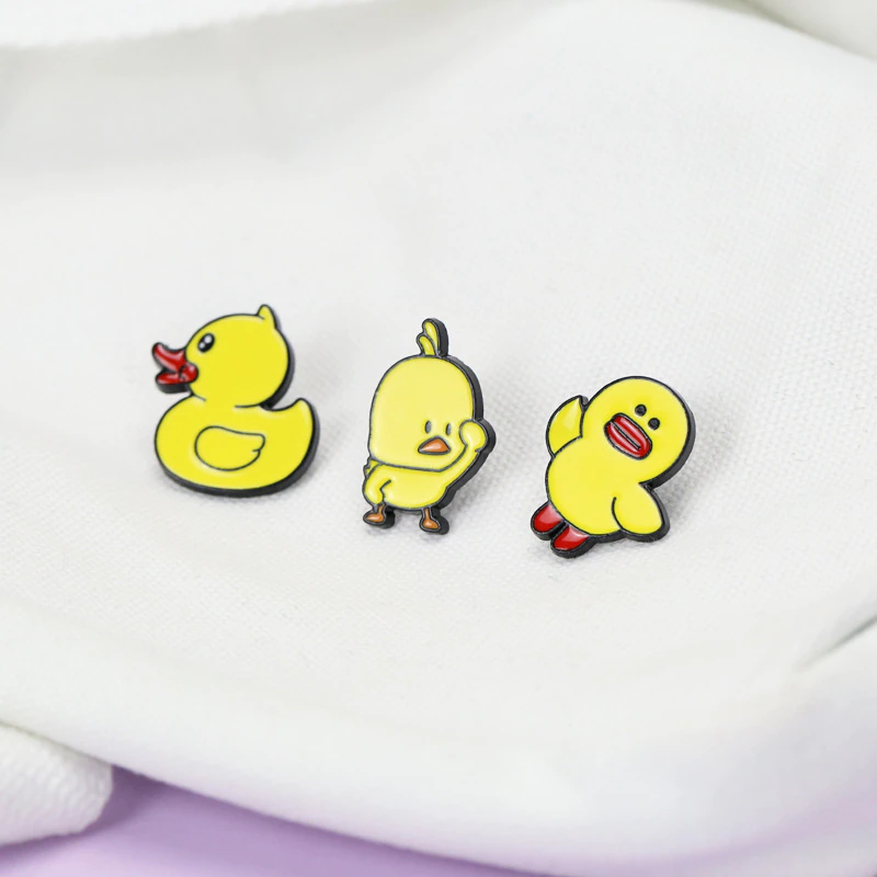 Pins Canard Debout Canard de Bain CoinCaillerie